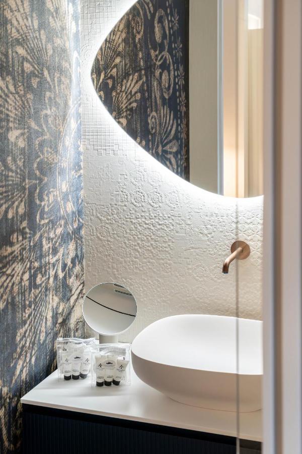 Donna Giacinta Blu Luxury Flat Apartment Бари Екстериор снимка