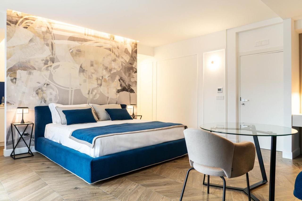 Donna Giacinta Blu Luxury Flat Apartment Бари Екстериор снимка