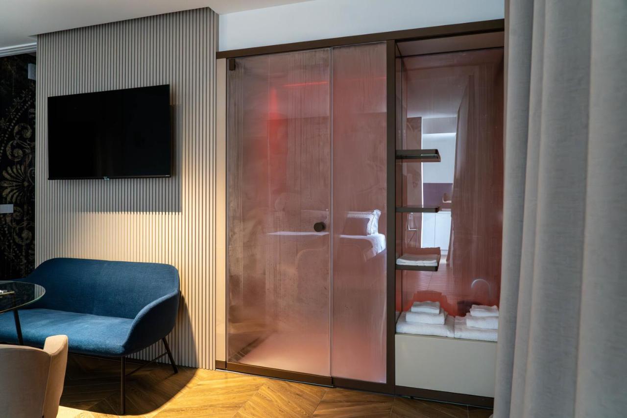 Donna Giacinta Blu Luxury Flat Apartment Бари Екстериор снимка